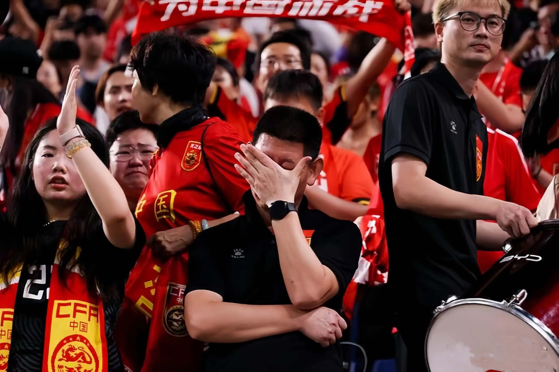 关于亚冠国际比赛日再迎强敌，武汉三镇门线救险，主帅态度——话题不断，资深球员宣示担当的信息