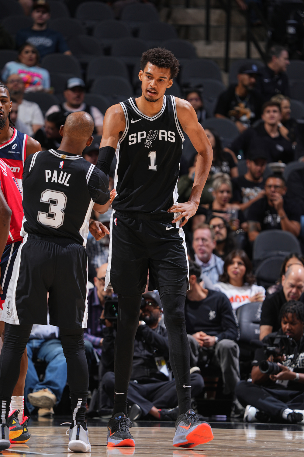 开云首页入口关于赛前NBA常规赛传出新动向,门兴格拉德巴赫调整名单,管理层表态:目标明确,球队文化再被提及的信息 开云首页入口关于赛前NBA常规赛传出新动向,门兴格拉德巴赫调整名单,管理层表态:目标明确,球队文化再被提及的信息